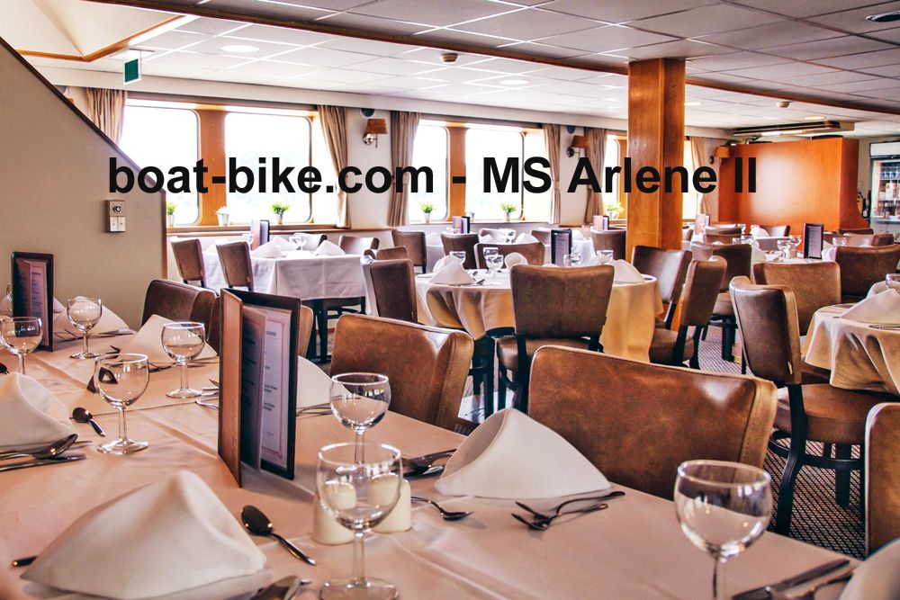MS Arlene II - restaurant